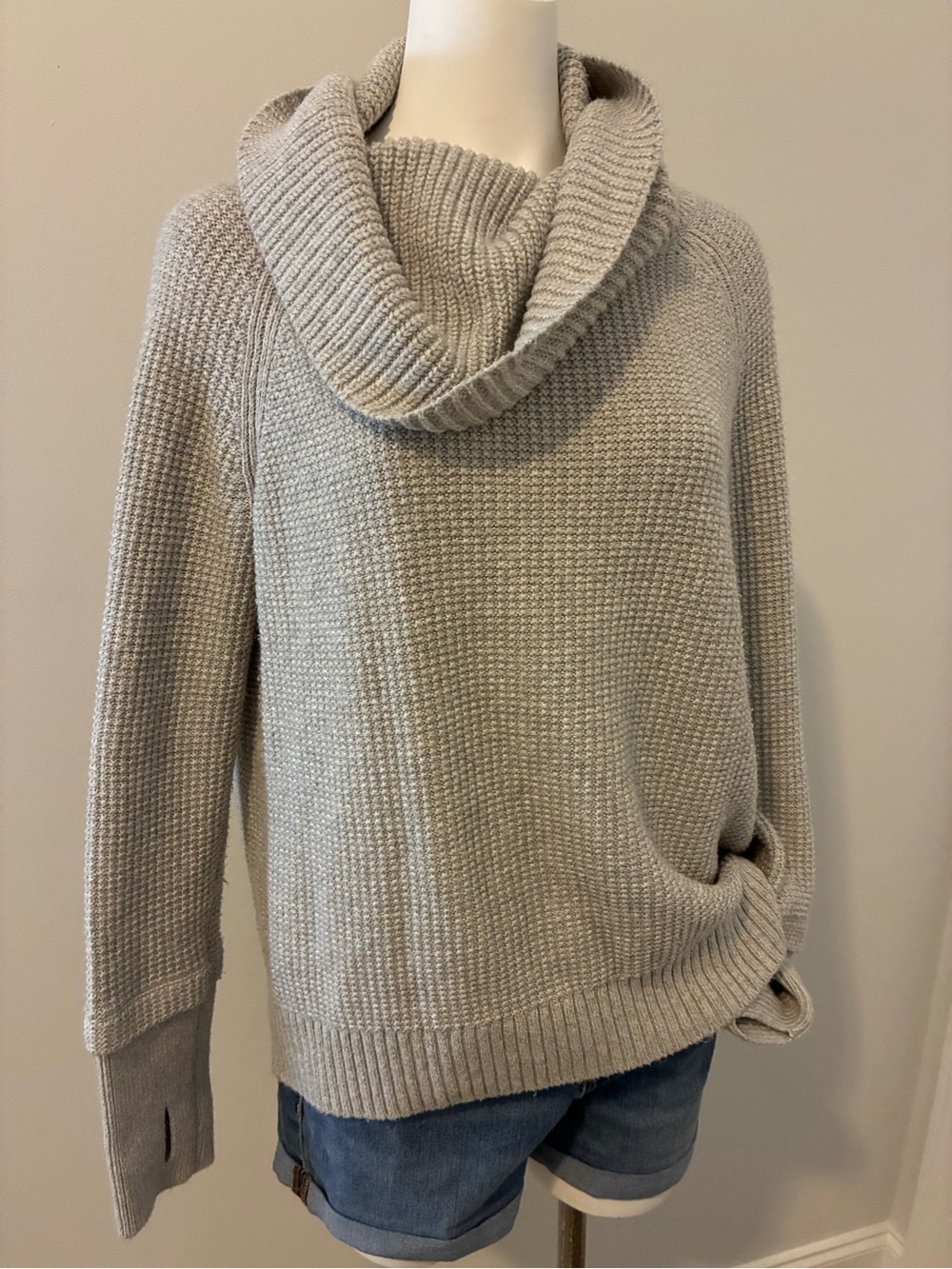 Market & Spruce Light Gray Cowl Neck Pullover